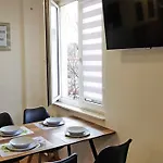 Centrum Przy Maxie, Blisko Pkp I Rynku, Sklepy I Restauracje W Poblizu, Faktura, English, Pelne Wyposazenie
